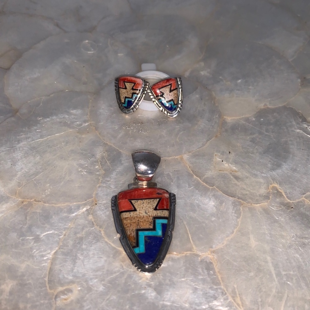 Western Style Vintage Sterling Silver Necklace Pendant with Earrings Turquoise